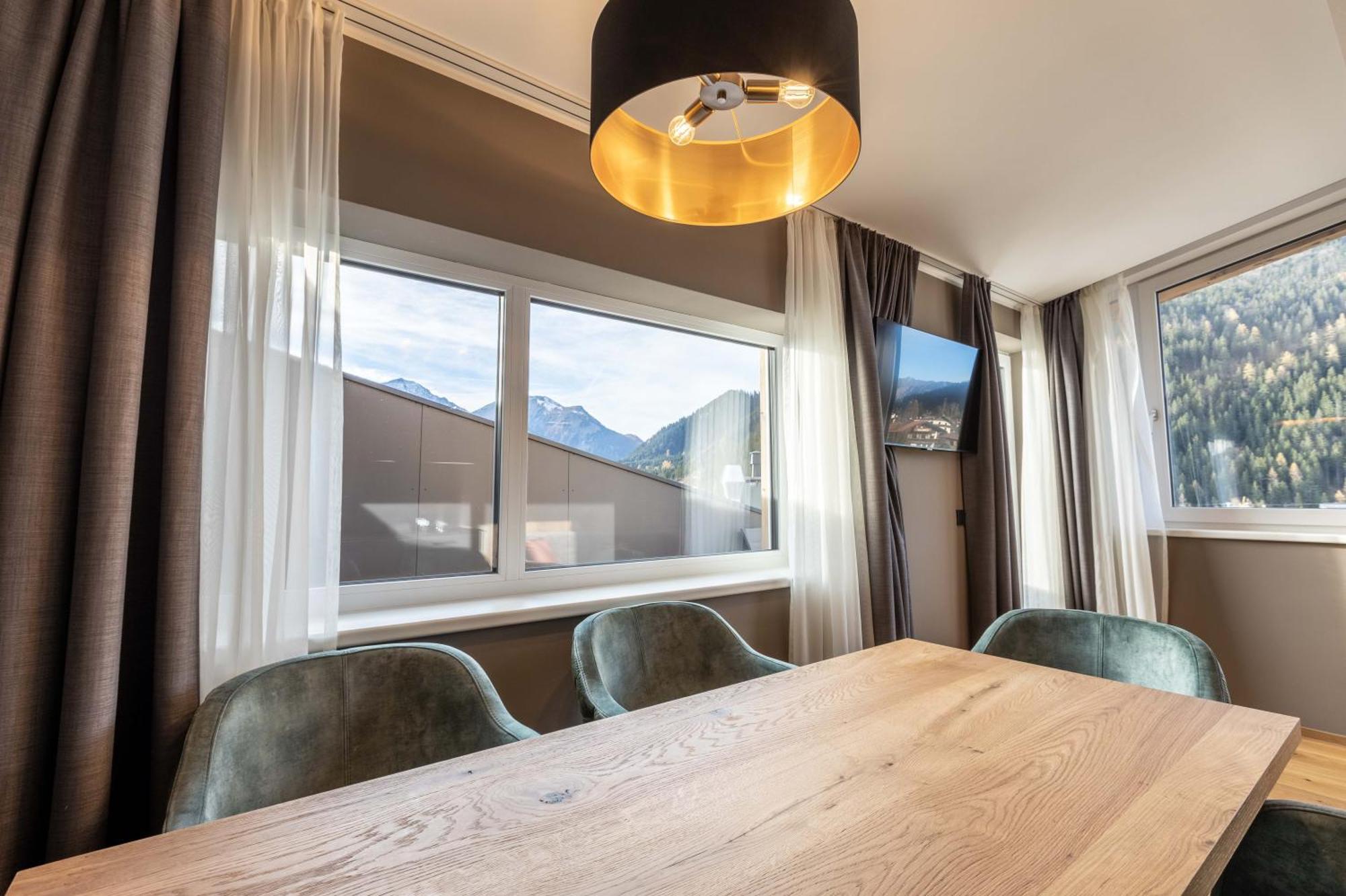 Zugspitz Residence Ehrwald Cameră foto
